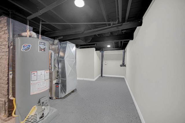 7120 Montana Avenue, Hammond, IN 46323