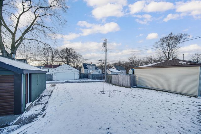 7120 Montana Avenue, Hammond, IN 46323