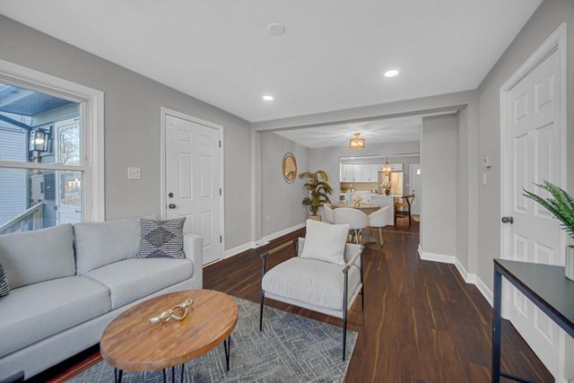 7120 Montana Avenue, Hammond, IN 46323