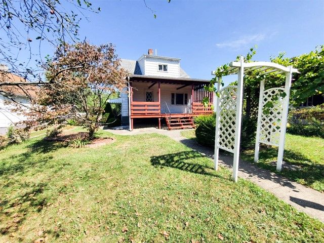 15 Trump Ave, South Union Twp, PA 15401