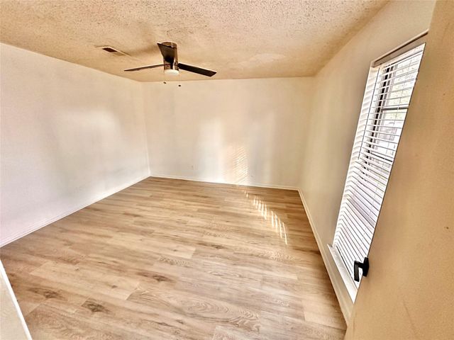 2215 Gontier Drive, Bay City, TX 77414