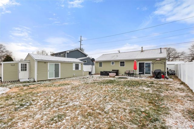 1361 Manatuck Boulevard, Bay Shore, NY 11706