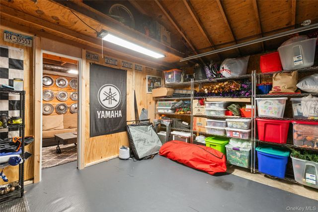 1361 Manatuck Boulevard, Bay Shore, NY 11706