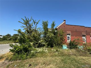 4055 N Market Street, St Louis, MO 63113