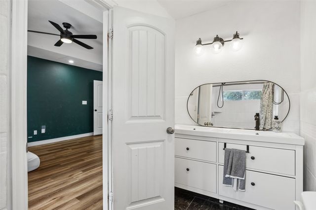 3411 Gibsondell Avenue, Dallas, TX 75211