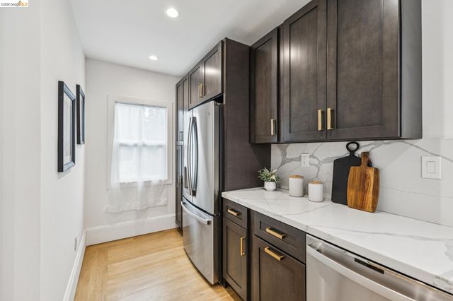3435 Dimond Ave, Oakland, CA 94602