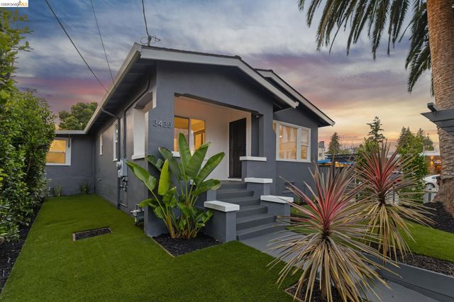 3435 Dimond Ave, Oakland, CA 94602