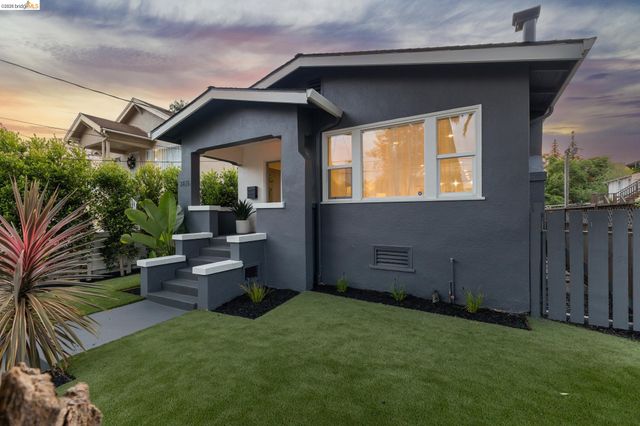 3435 Dimond Ave, Oakland, CA 94602