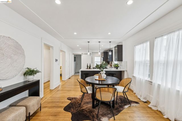 3435 Dimond Ave, Oakland, CA 94602