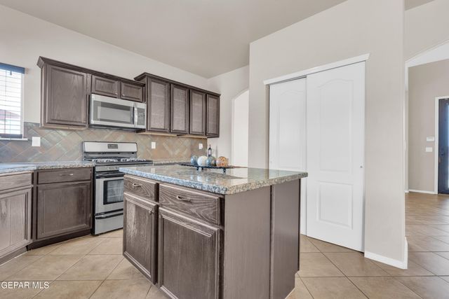 3143 DIEGO AIDAN Drive, El Paso, TX 79938