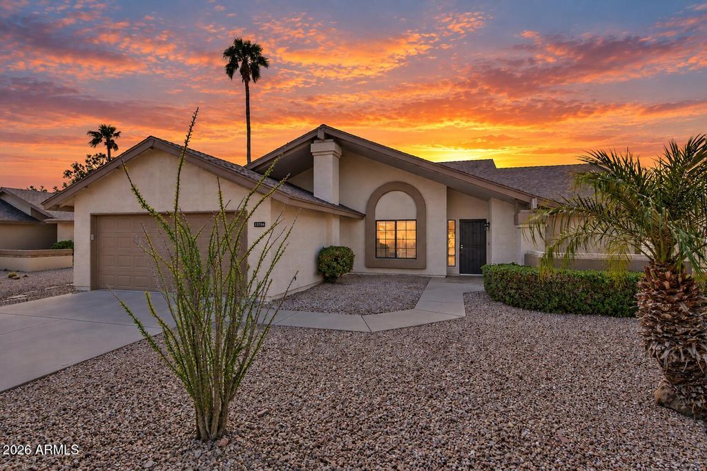 19708 N 98TH Lane, Peoria, AZ 85382 — photo 2