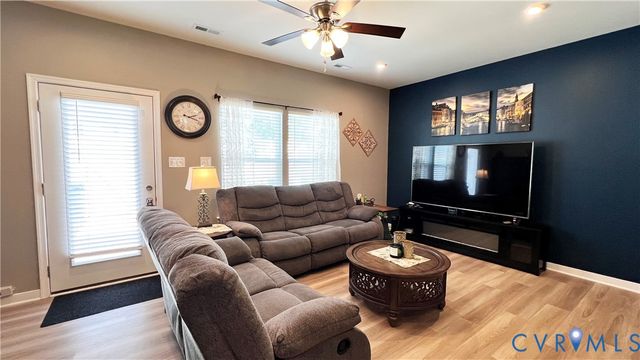 223 Whiteside Rd, Sandston, VA 23150