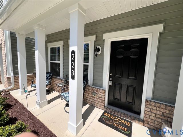 223 Whiteside Rd, Sandston, VA 23150