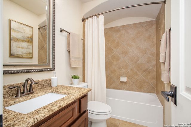 17003 Chianti Rdg, San Antonio, TX 78255