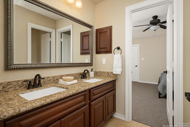 17003 Chianti Rdg, San Antonio, TX 78255
