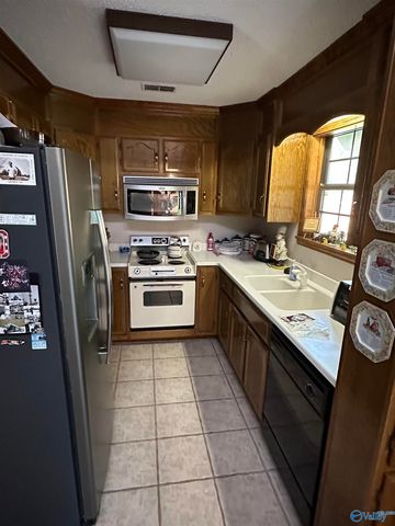 309 Gooch Lane, Madison, AL 35758