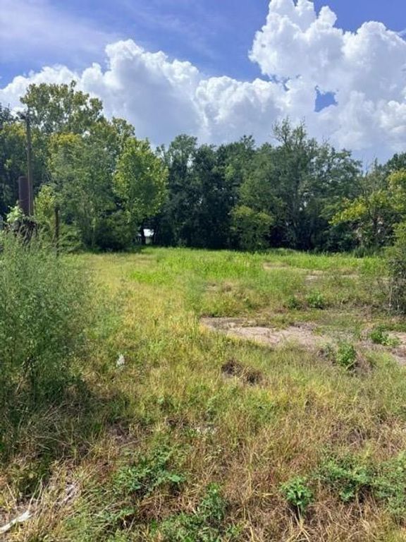 612 Houston Street, Mobile, AL 36606 — exterior