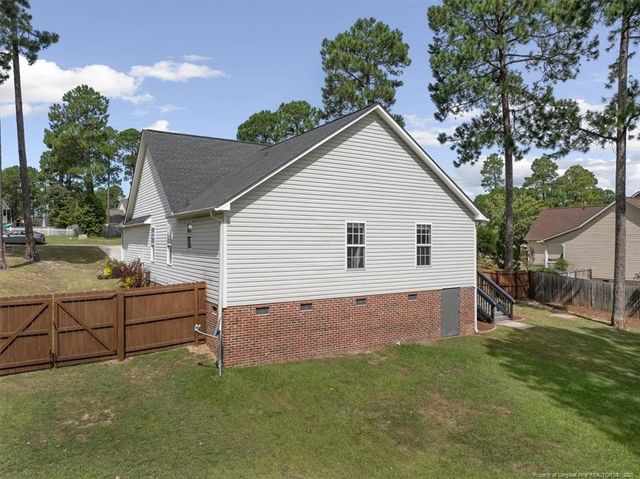 154 Chesapeake Road, Cameron, NC 28326
