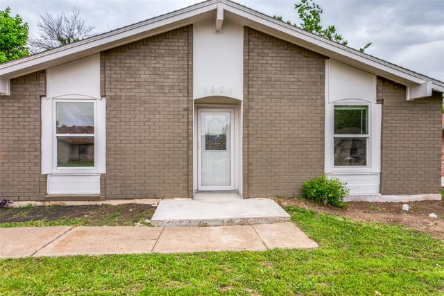 1601 Winderemere Drive, Arlington, TX 76014