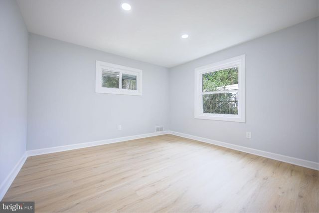 202 NIMITZ AVE, Rockville, MD 20851