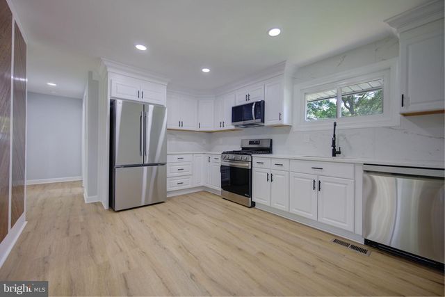 202 NIMITZ AVE, Rockville, MD 20851