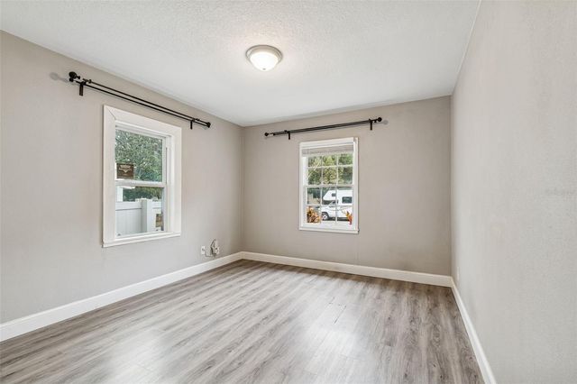 1206 E CRENSHAW STREET, Tampa, FL 33604