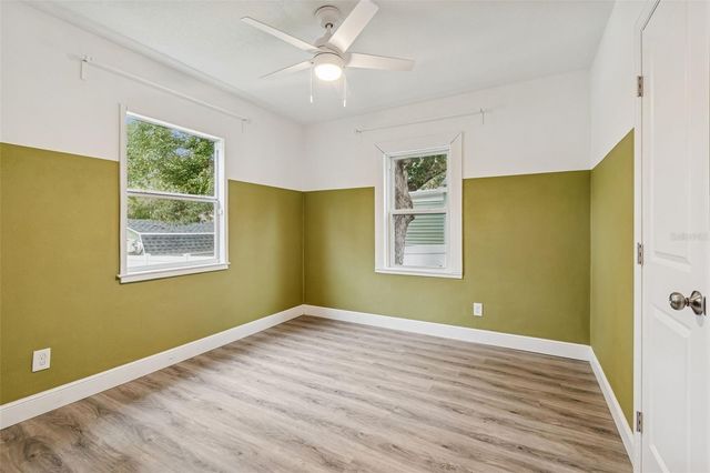 1206 E CRENSHAW STREET, Tampa, FL 33604