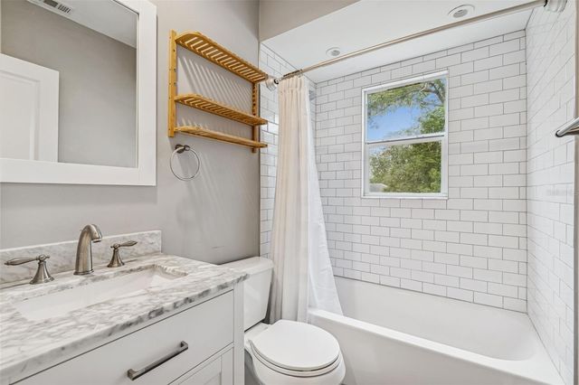 1206 E CRENSHAW STREET, Tampa, FL 33604