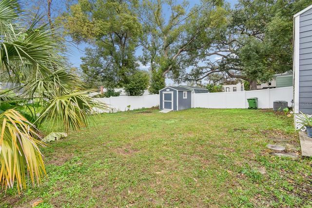 1206 E CRENSHAW STREET, Tampa, FL 33604