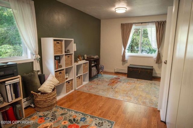 8097 Threadneedle Street, Juneau, AK 99801
