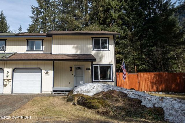 8097 Threadneedle Street, Juneau, AK 99801