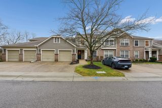 2097 Clareglen Drive, 102, Crescent Springs, KY 41017