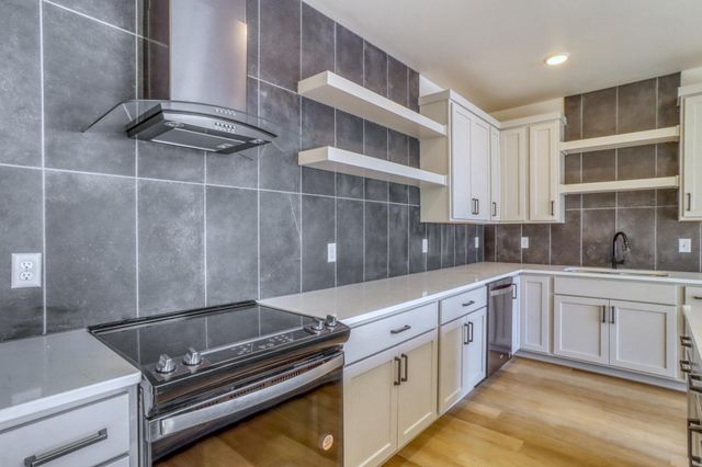 300 Main Avenue 504, Fargo, ND 58103