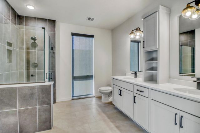 300 Main Avenue 504, Fargo, ND 58103