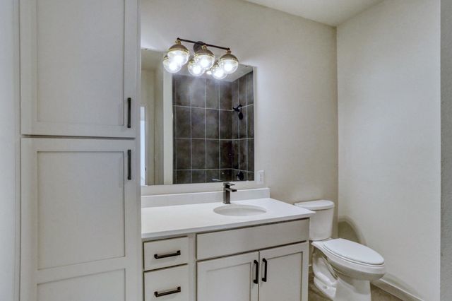 300 Main Avenue 504, Fargo, ND 58103