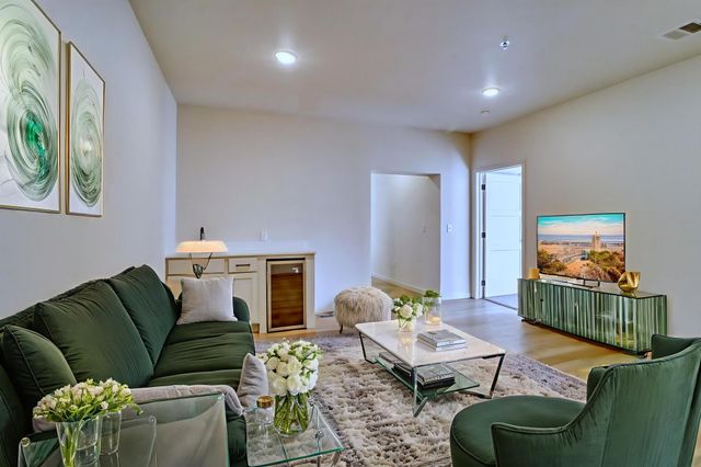 300 Main Avenue 504, Fargo, ND 58103