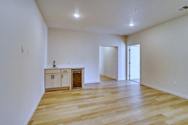 300 Main Avenue 504, Fargo, ND 58103