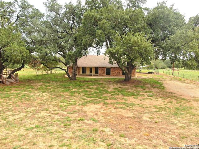 340 Joy Dr., San Antonio, TX 78223