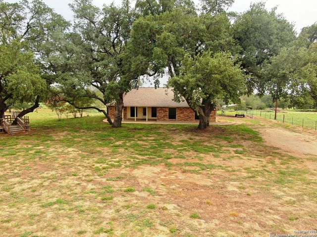 340 Joy Dr., San Antonio, TX 78223