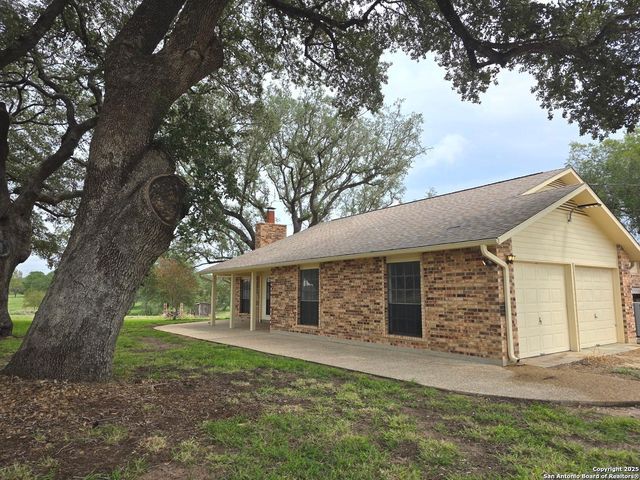 340 Joy Dr., San Antonio, TX 78223