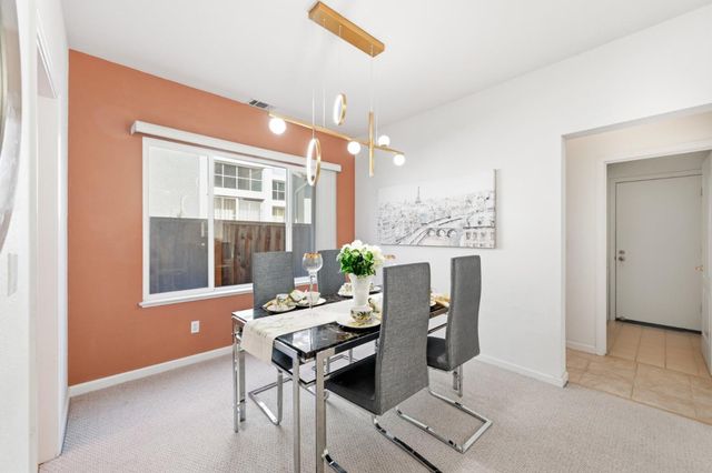 17 Miranda Court, Alameda, CA 94502