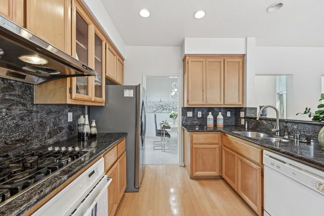 17 Miranda Court, Alameda, CA 94502