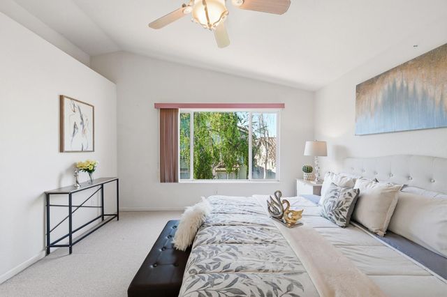 17 Miranda Court, Alameda, CA 94502