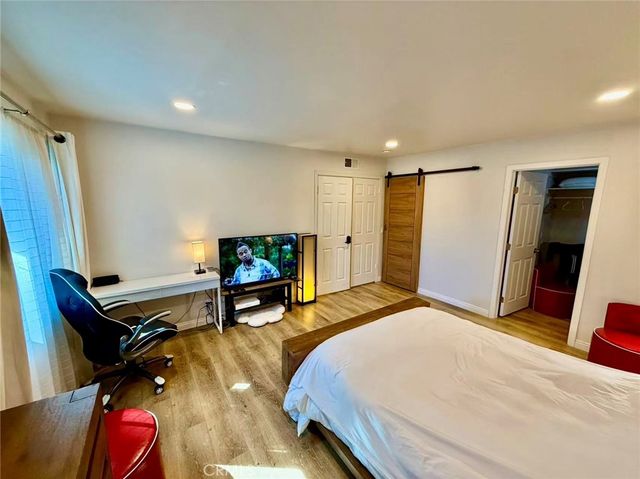 2342 N Mills, Claremont, CA 91711