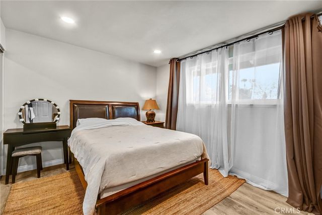 2342 N Mills, Claremont, CA 91711