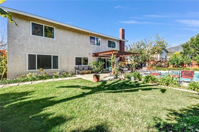2342 N Mills, Claremont, CA 91711