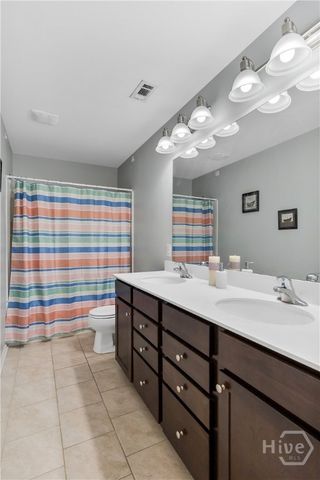 35 Little Stream Court, Richmond Hill, GA 31324