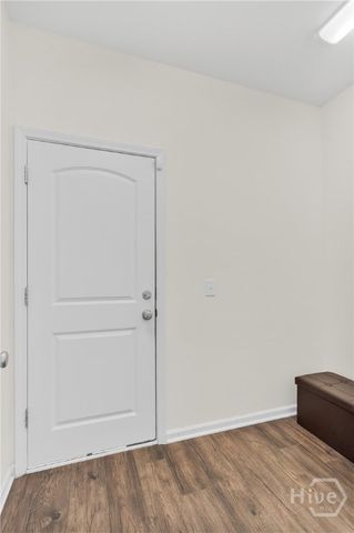 35 Little Stream Court, Richmond Hill, GA 31324