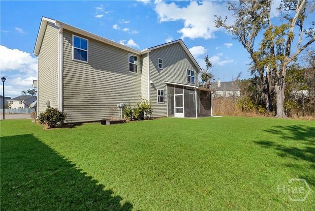 35 Little Stream Court, Richmond Hill, GA 31324