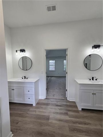 535 Woodrow Drive, Lawrenceville, GA 30043